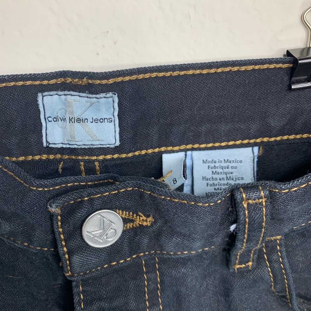 Distressed shorts - Picture 3 of 3